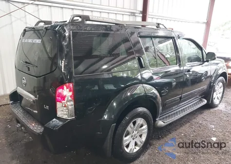 2005 Nissan Pathfinder Le from USA, damaged, VIN 5N1AR18U05C736042